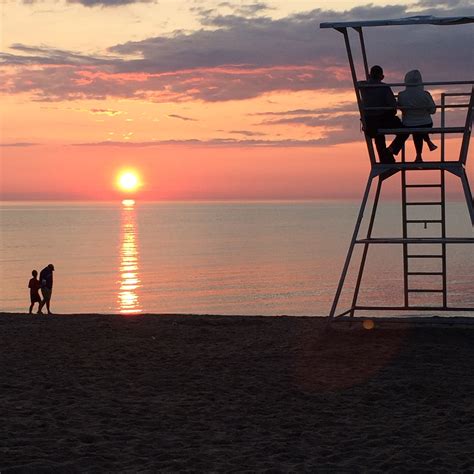 Grand Bend Beach Houses – Grand Bend Beach Houses