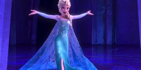 Frozen: All of Elsa's Dresses, Ranked