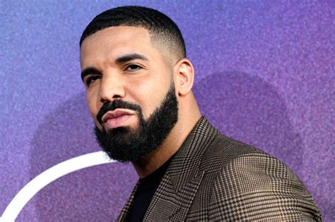 Canadian Rapper, Drake joins the #EndSARS campaign - YabaLeftOnline