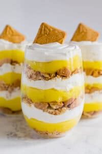 Lemon Parfait Dessert - an easy no-bake dessert recipe