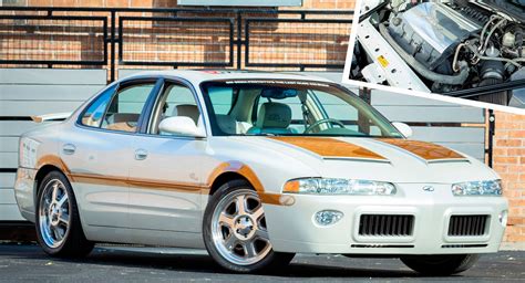 The Final Oldsmobile 442 Is Going Up For Auction, But It’s Really Just A V8-Powered Intrigue ...