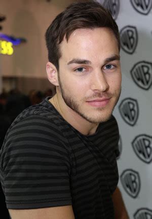 Chris Wood Interview: 'Containment,' 'The Vampire Diaries'