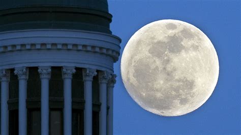 Full moon: Everything to know about the Hunter's Moon in October 2023