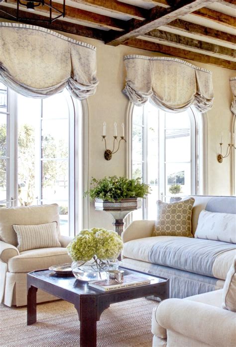 10+ Small Living Room Window Treatments - DECOOMO