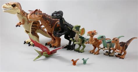 LEGO® Jurassic World 2018: Elementosaurus Part 1 | New Elementary, a LEGO® blog of parts