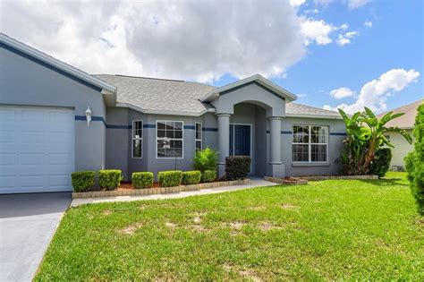 Lakeland, FL Real Estate - Lakeland Homes for Sale | realtor.com®