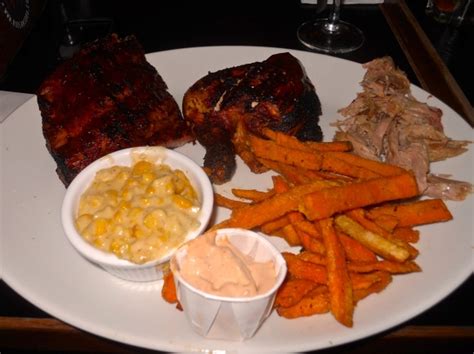 Bodeans – Tower Hill | DineFor20