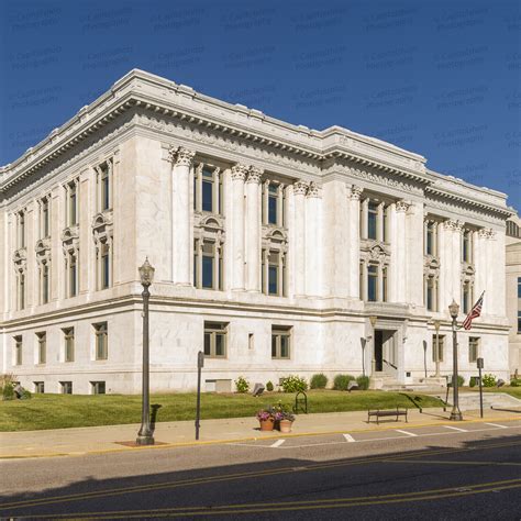 Madison County Courthouse (Edwardsville, Illinois) | Stock Images | Photos