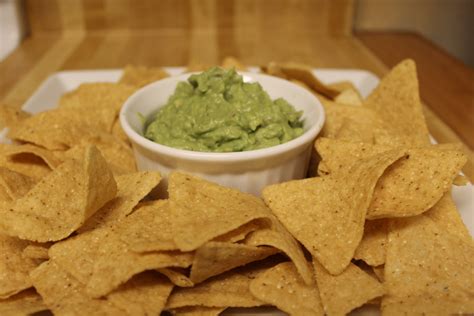 Best Guacamole Dip: Easy Recipe - Delishably