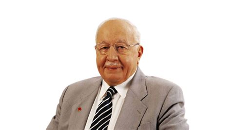 Necmettin Erbakan Kimdir? Nereli, Eşi, Hayatı, Biyografisi - Kimoneo