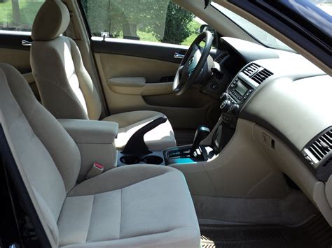 2004 Honda accord interior