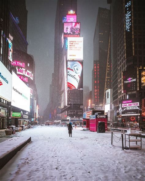 Times Square Snow Wallpapers - Top Free Times Square Snow Backgrounds - WallpaperAccess