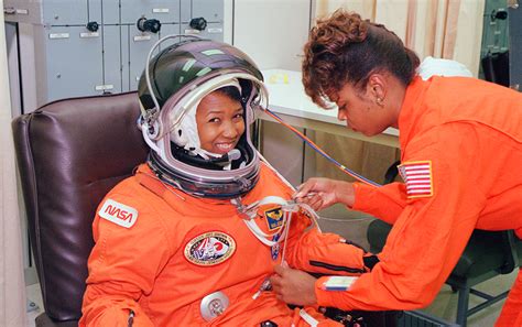 Former Astronaut Mae Jemison over the Moon for ‘Mars’