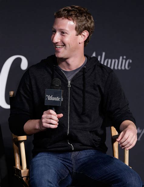 Confirmed: Mark Zuckerberg's Closet Is All Gray T-Shirts and Hoodies ...