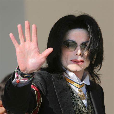 Michael Jackson Alive At His Own Funeral