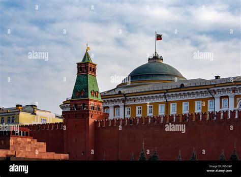 The Kremlin from Moscow's Red Square Stock Photo - Alamy