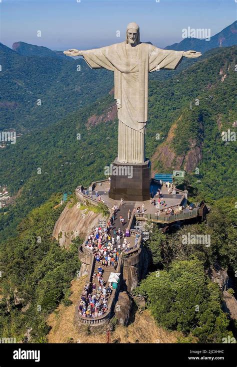 Brazil, Rio de Janeiro The statue of Christ the Redentor - Cristo ...