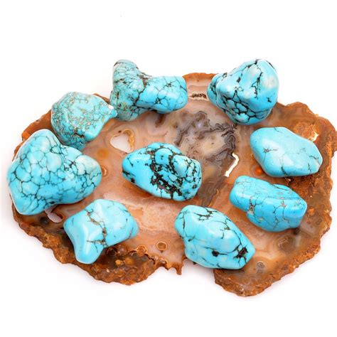 Healing Turquoise Crystals and Stones; Benefits, Uses and Jewelry