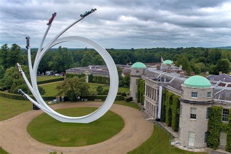 Goodwood-festival-of-speed-sculpture-2017-photo-by-Crate47-1280-x-854-6 - Littlehampton Welding Ltd