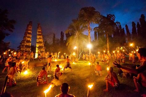 Uluwatu Temple During Sunset (with Kecak Fire Dance): Triphobo