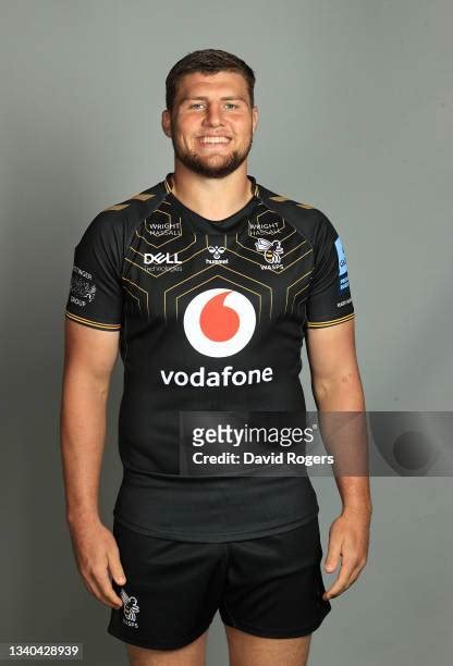 Tom Willis Rugby Player Photos and Premium High Res Pictures - Getty Images