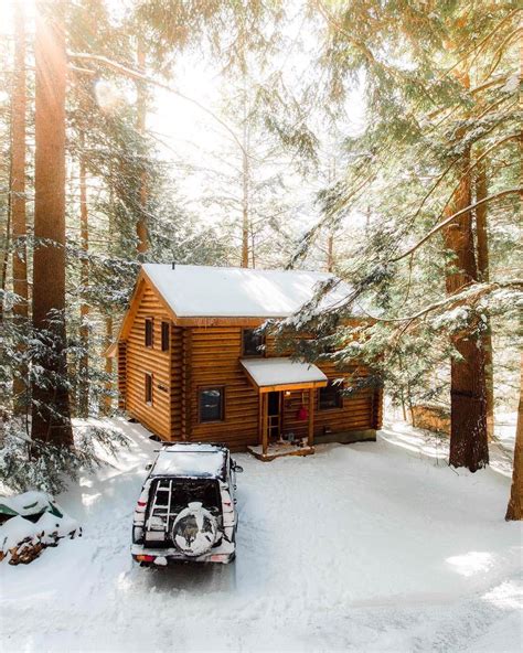 Vermont cabin in the trees | Cabins and cottages, House in the woods, Cabin homes