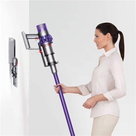 Dyson V10 Animal | Free Nationwide Shipping