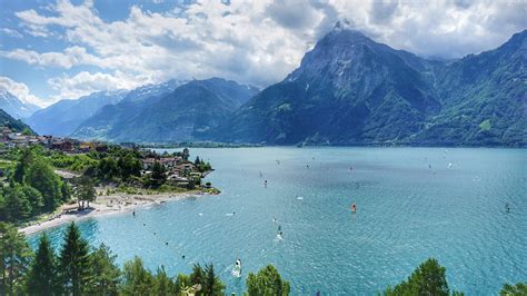 Lake Lungern - Switzerland • Ein Travel Girl