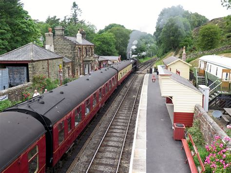 Goathland Railway Station © Andrew Curtis cc-by-sa/2.0 :: Geograph ...