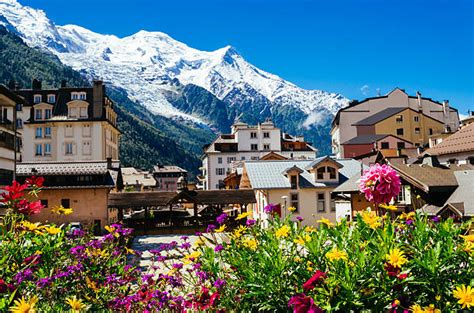 5,000+ Chamonix Summer Stock Photos, Pictures & Royalty-Free Images ...