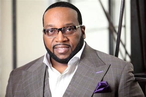 Bishop Marvin Sapp Shares Dating Struggles as Widower Raising Children | Entertainment News