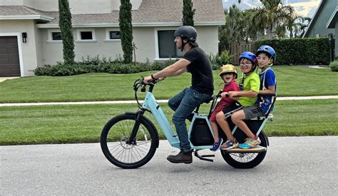 The cargo e-bike you'll want for your kids - Electric vehicles is the future