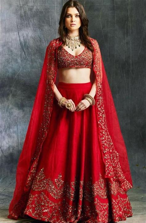 Priyanka Chopra Sabyasachi Lehenga Cost + Similar Budget Lehengas In Red - Frugal2Fab | Bridal ...