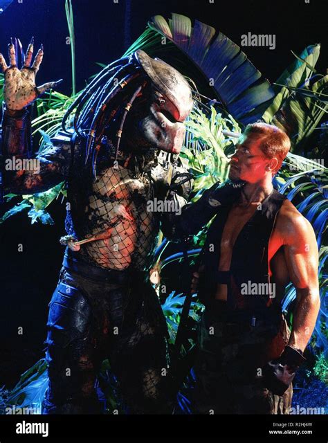 Predator 1987 hi-res stock photography and images - Alamy