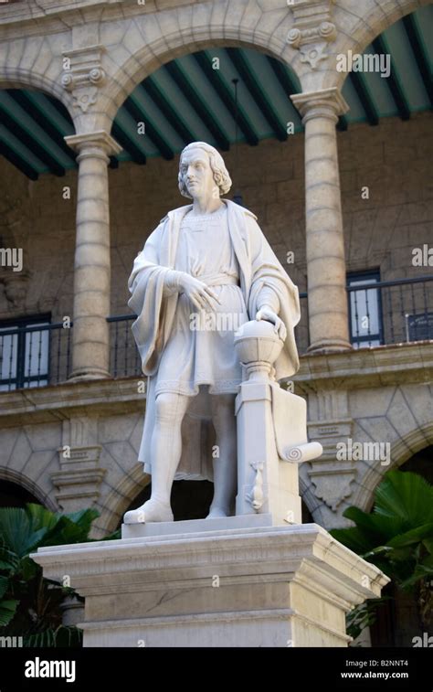 Christopher Columbus statue Museo de la Ciudad in the Palacio de los Capitanes Generales La ...