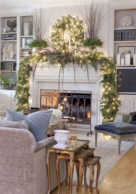 32 Best Christmas Living Room Decor Ideas and Designs for 2020