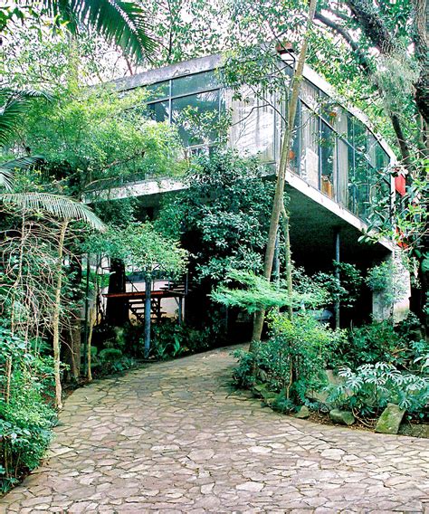 Galeria de Clássicos da Arquitetura: Casa de Vidro / Lina Bo Bardi - 16