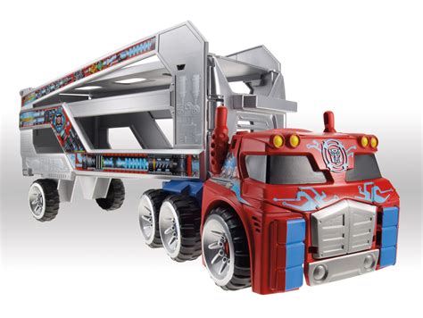 Transformers Rescue Bots Optimus Prime Rescue Trailer Toy Review