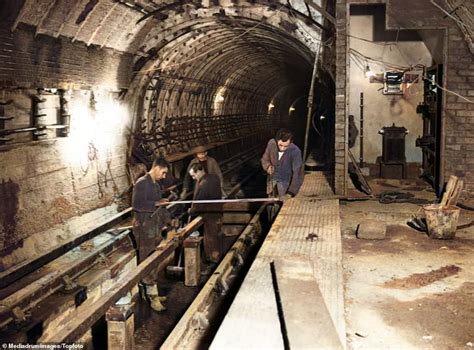 Newly colourised images show London Underground tunnels being built - I ...