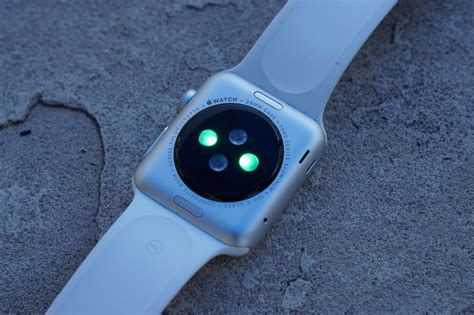 Apple Watch heart rate sensor - Fitness Gadgets