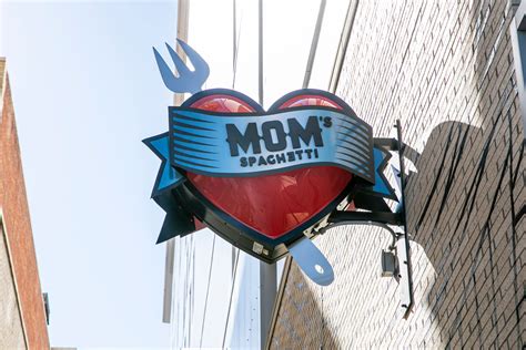 Eminem opens restaurant called 'Mom's Spaghetti' - Indianapolis News ...