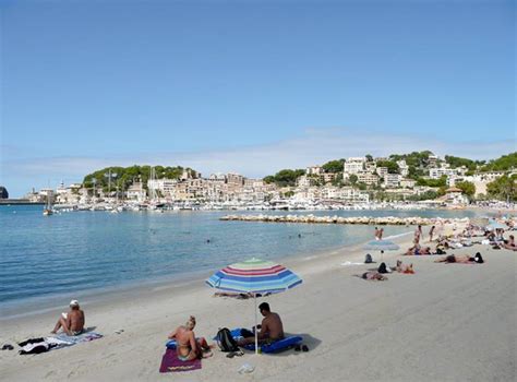 Puerto de Soller Beach, Sandstrand an der Nordküste von Mallorca