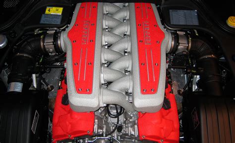 FERRARI 599 GTB FIORANO - ferrari-599-gtb-fiorano_engine_8.jpg