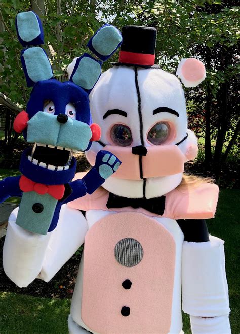 My Funtime Freddy Cosplay from two years ago (my first cosplay) : r ...