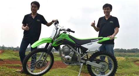 KAWASAKI KLX 150 KHUSUS UNTUK OFF-ROAD DILANCARKAN DI INDONESIA | Mekanika