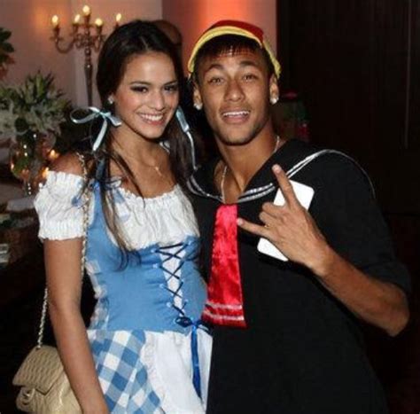 Neymar Jr: Bio, family, net worth | Celebrities InfoSeeMedia