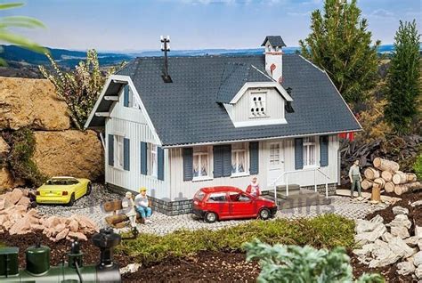 Pola 331087 Traditional Farmhouse Kit G Scale at TopSlots n Trains