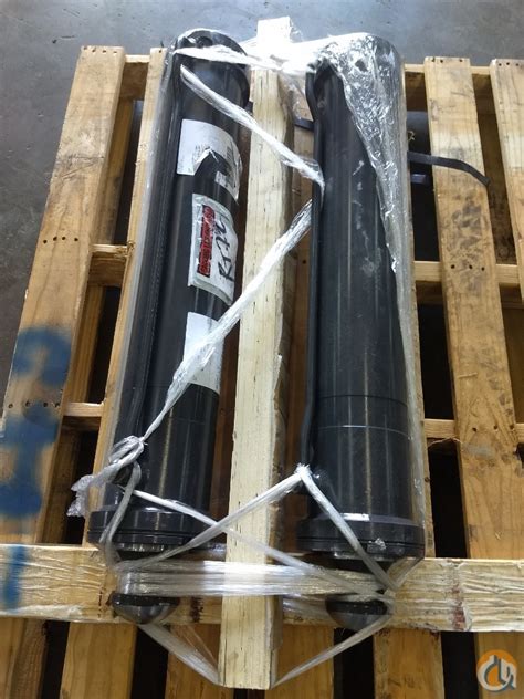 Manitex HYDRAULIC JACK CYLINDERS (BRAND NEW) Cylinders Crane Part for Sale in Syracuse New York ...