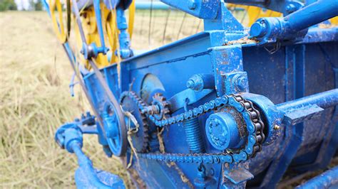 The Essential Components of a Combine Harvester: Understanding the Key Parts | Mechanical Power Inc.