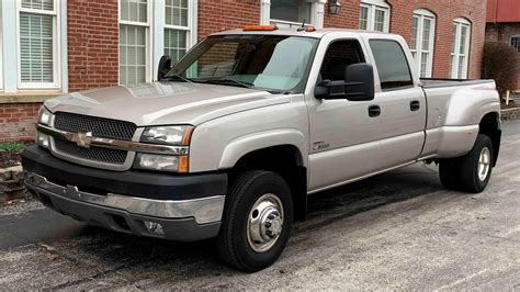 2004 Chevrolet Silverado 3500 Pickup - CLASSIC.COM